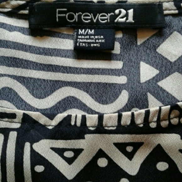 Forever 21 | Tribal Print Hi-Lo Crop Blouse Size M - Picture 3 of 4